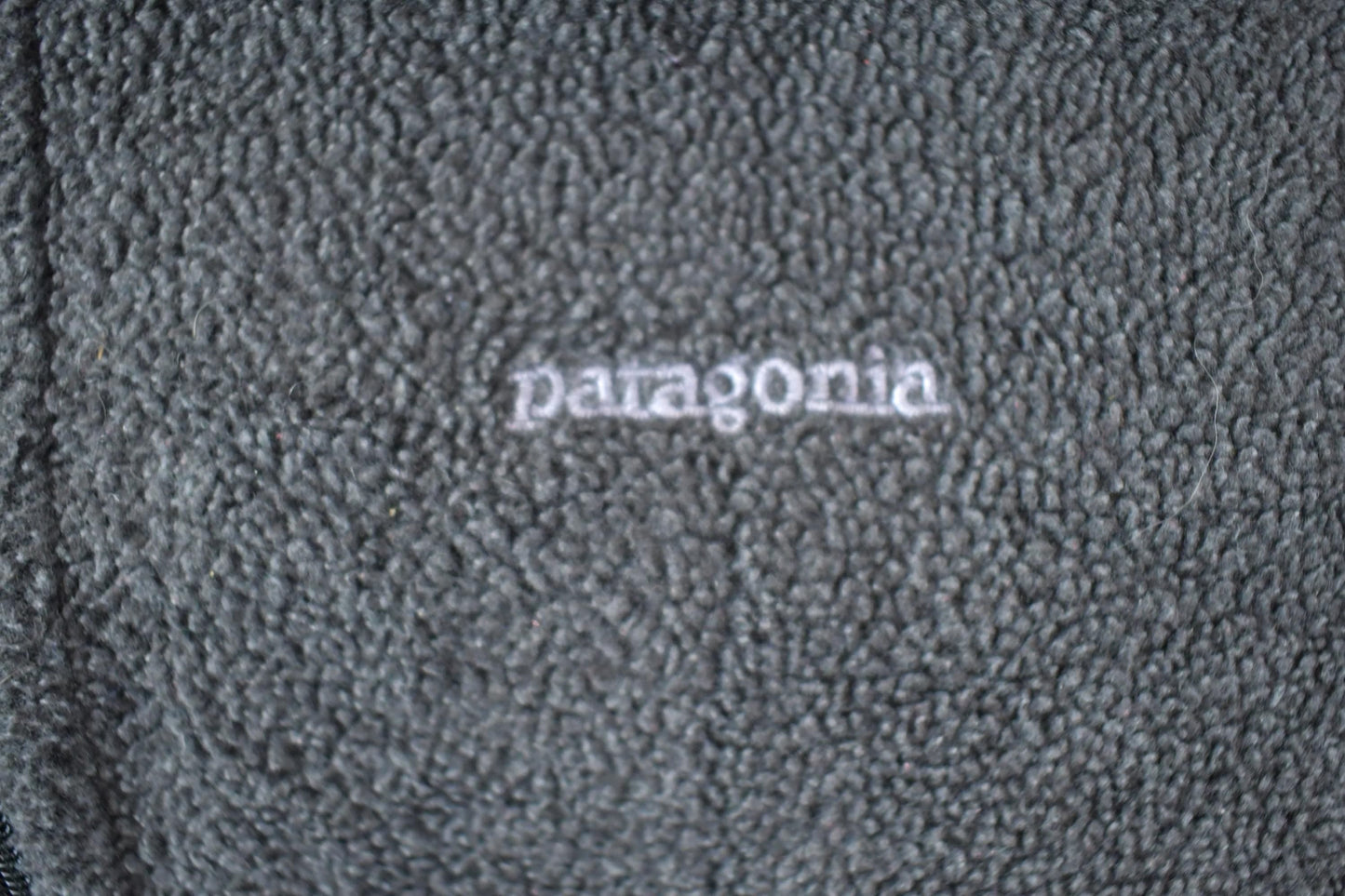 Vintage 1990s Patagonia Fleece Sweater Men's Small from propervintagecanada