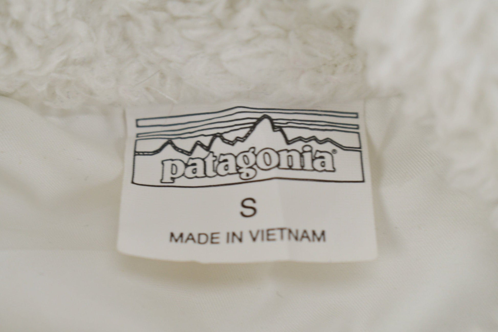 Vintage 1990s Patagonia Fleece Vest Men's Small from propervintagecanada