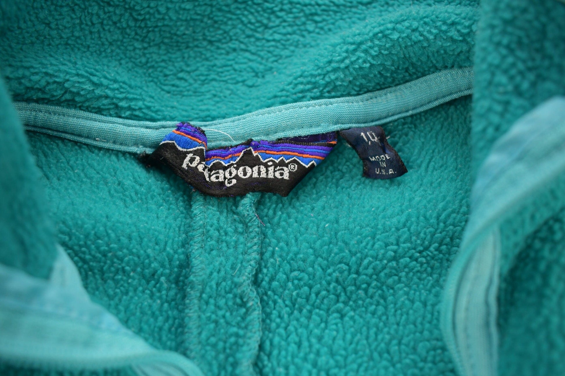 Vintage 1990s Patagonia Full Zip Turquoise Fleece Sweater Men's Medium from propervintagecanada