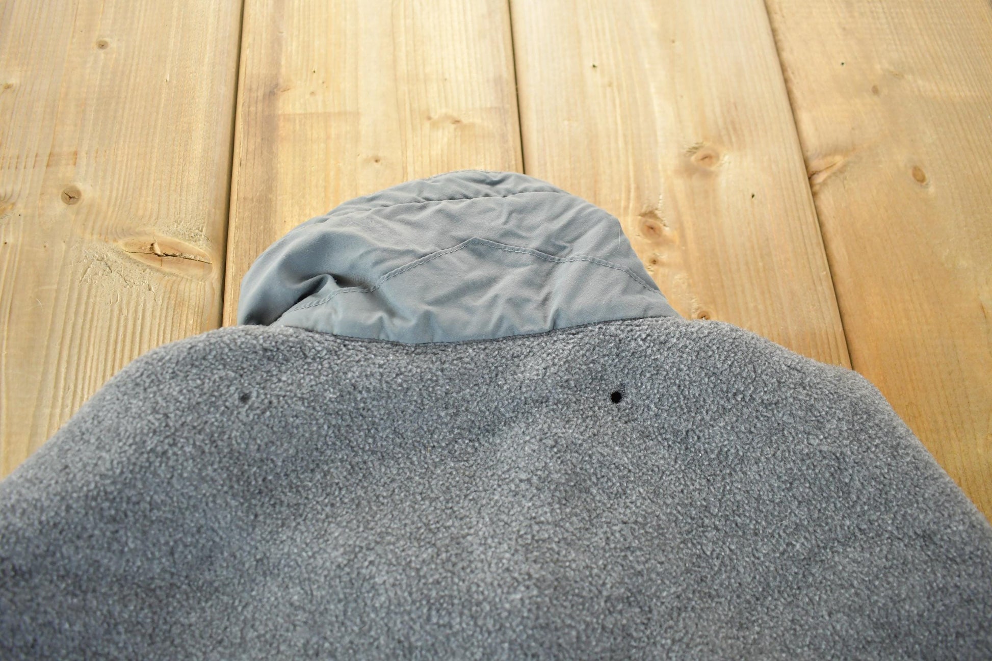 Vintage 1990s Patagonia Gray Full Zip Fleece Sweater Men's L from propervintagecanada