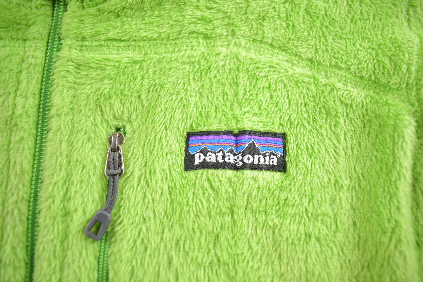 Vintage 1990s Patagonia Green Fleece Sweater Womens L from propervintagecanada