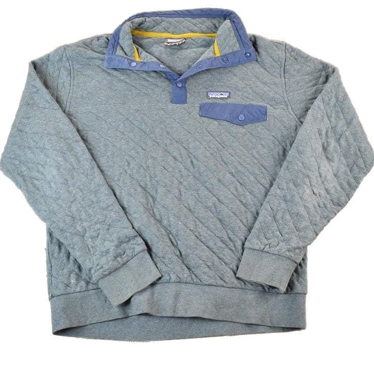 Vintage 1990s Patagonia Pleated Souvenir Crewneck Sweatshirt Made In USA Men's Large from propervintagecanada