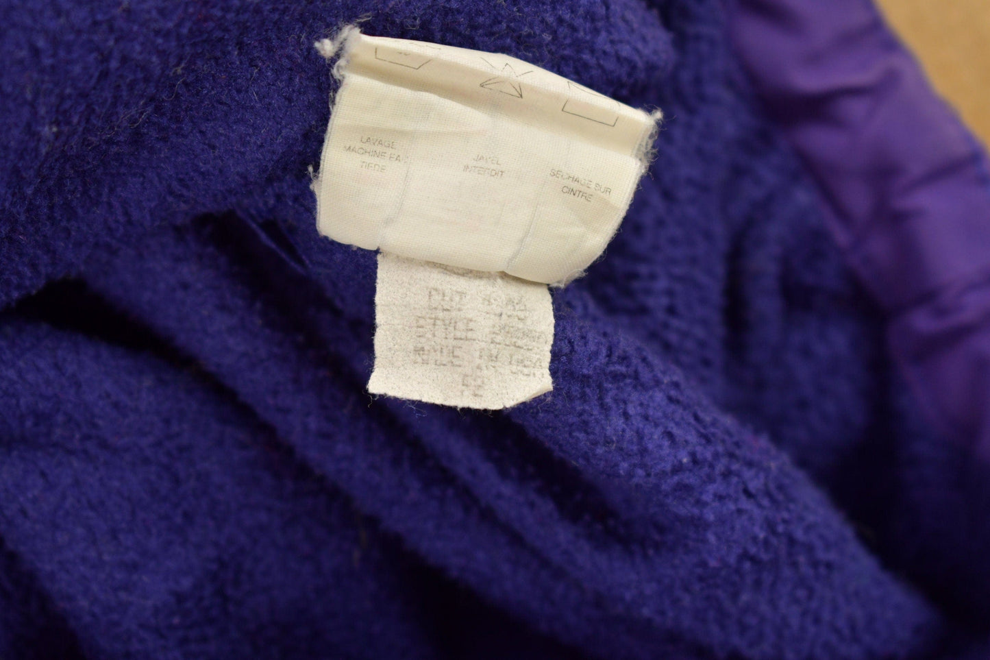 Vintage 1990s Patagonia Purple Half Zip Cinched Sweatshirt Men's Large from propervintagecanada