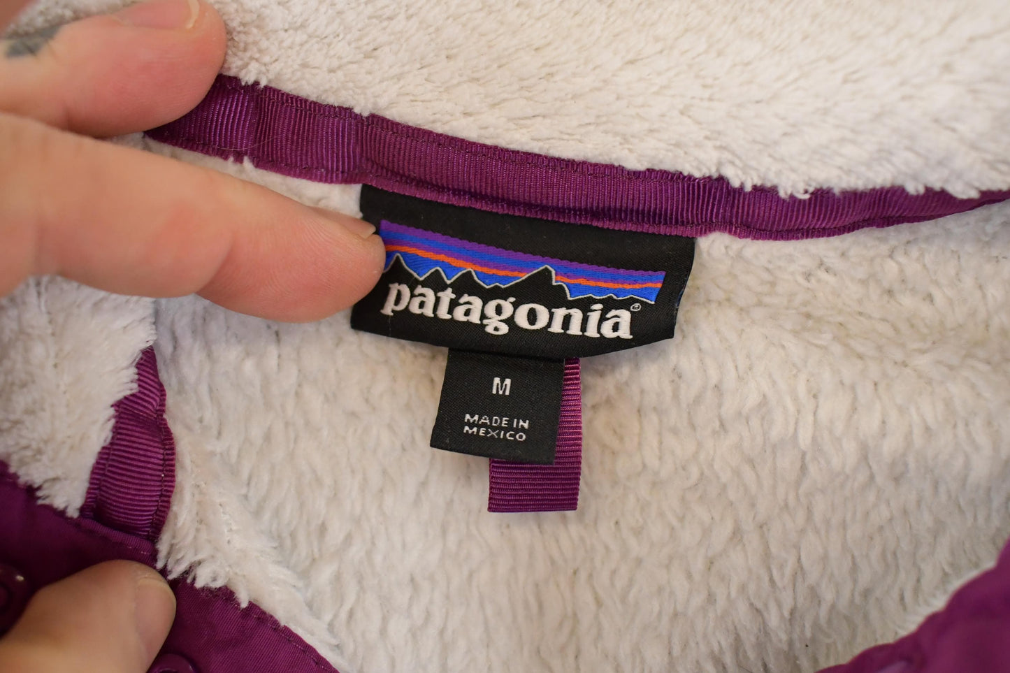 Vintage 1990s Patagonia Quarter Button Fleece Outdoorsman Sweater Women's S from propervintagecanada