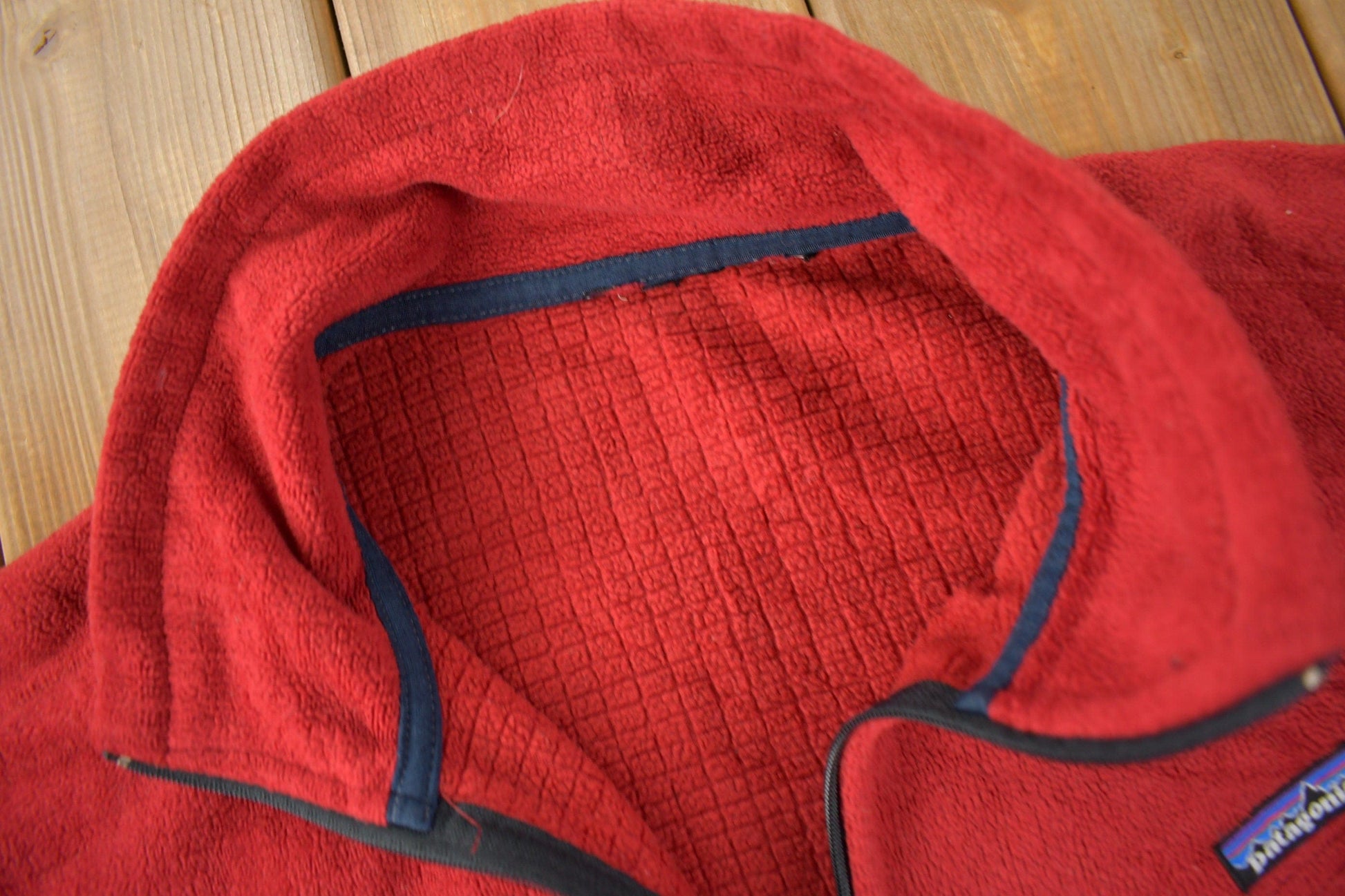 Vintage 1990s Patagonia Red Fleece Zip Up Sweater Men's Large from propervintagecanada