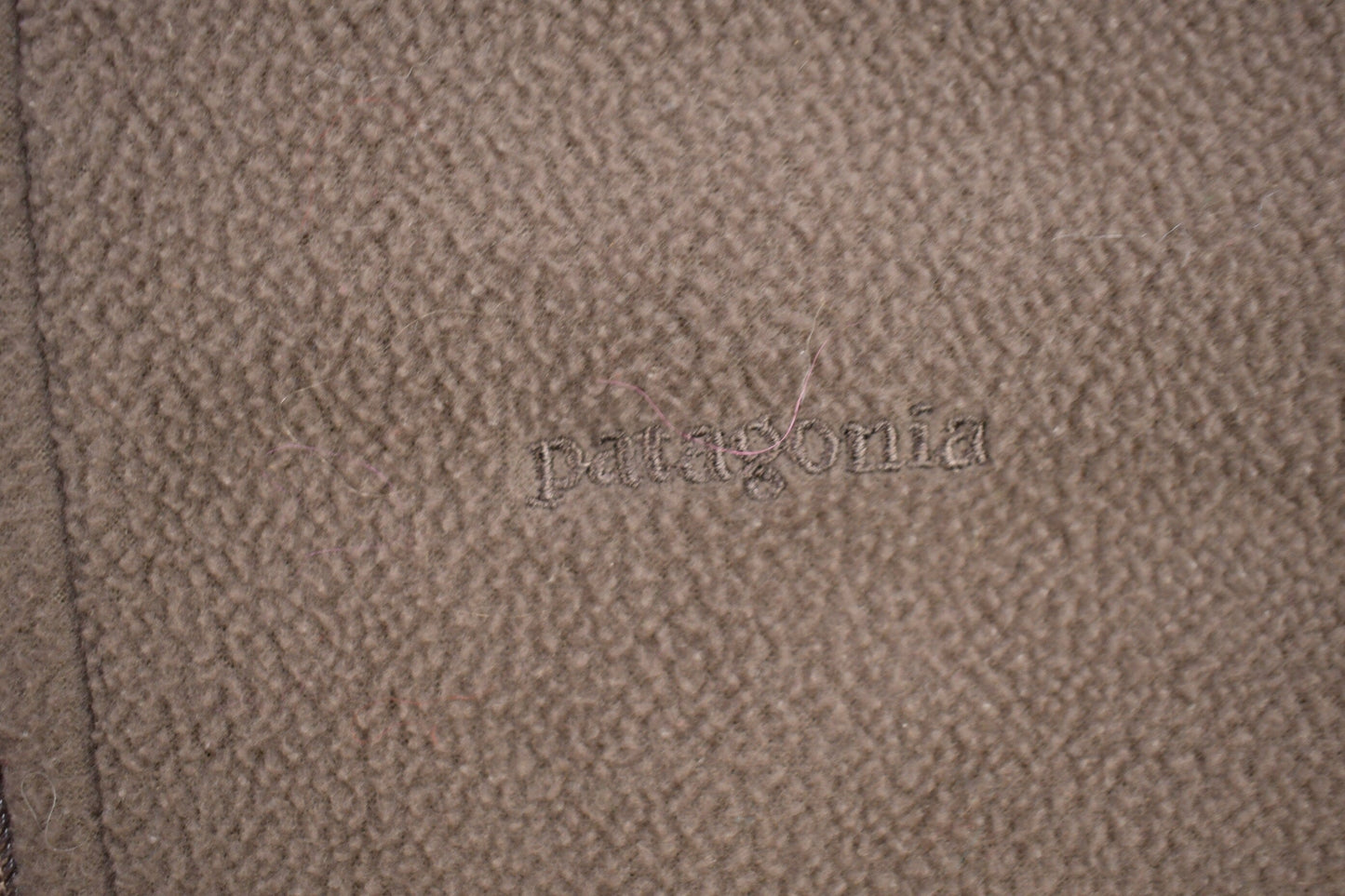 Vintage 1990s Patagonia Sychilla Zip Up Fleece Sweater Men's XS from propervintagecanada