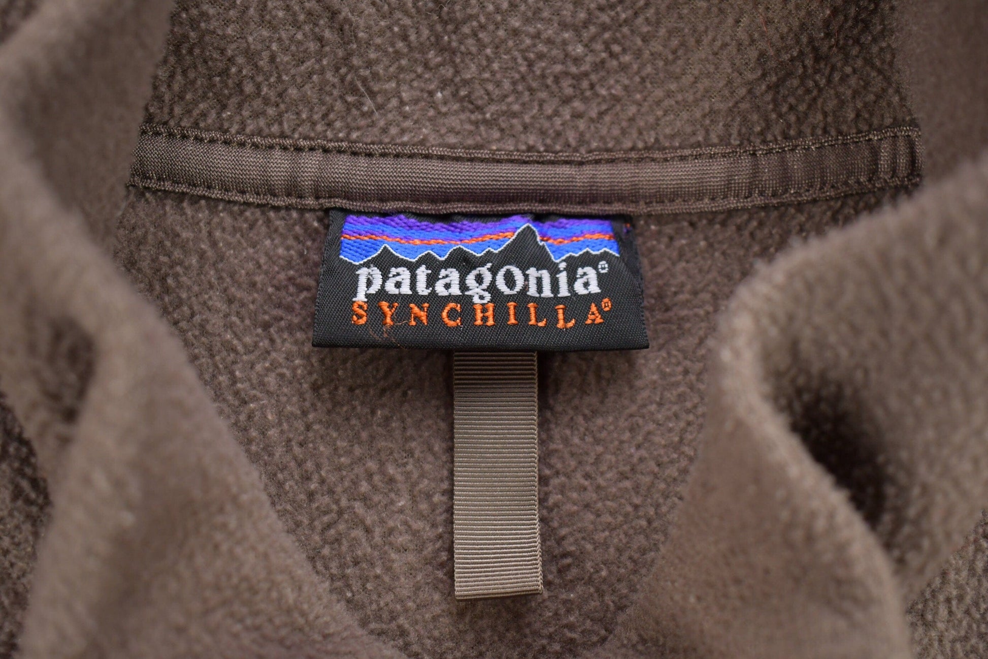 Vintage 1990s Patagonia Sychilla Zip Up Fleece Sweater Men's XS from propervintagecanada