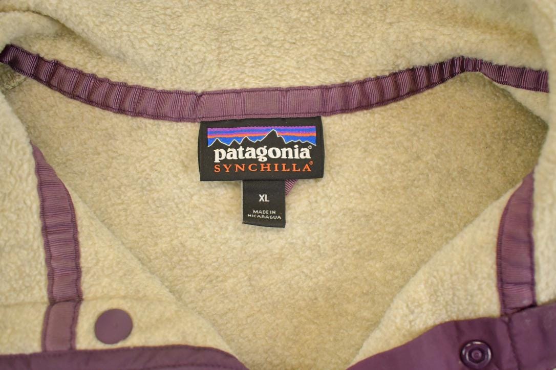 Vintage 1990s Patagonia Synchilla Fleece Sweater Womens M from propervintagecanada