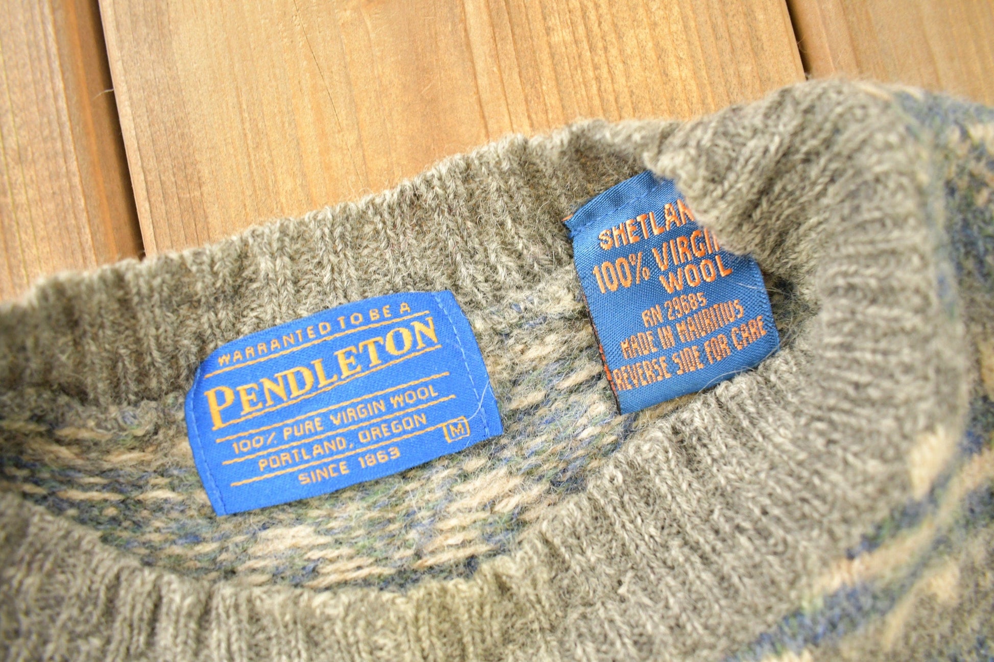 Vintage 1990s Pendleton 100% Virgin Shetland Wool Knitted Crewneck Sweater from propervintagecanada