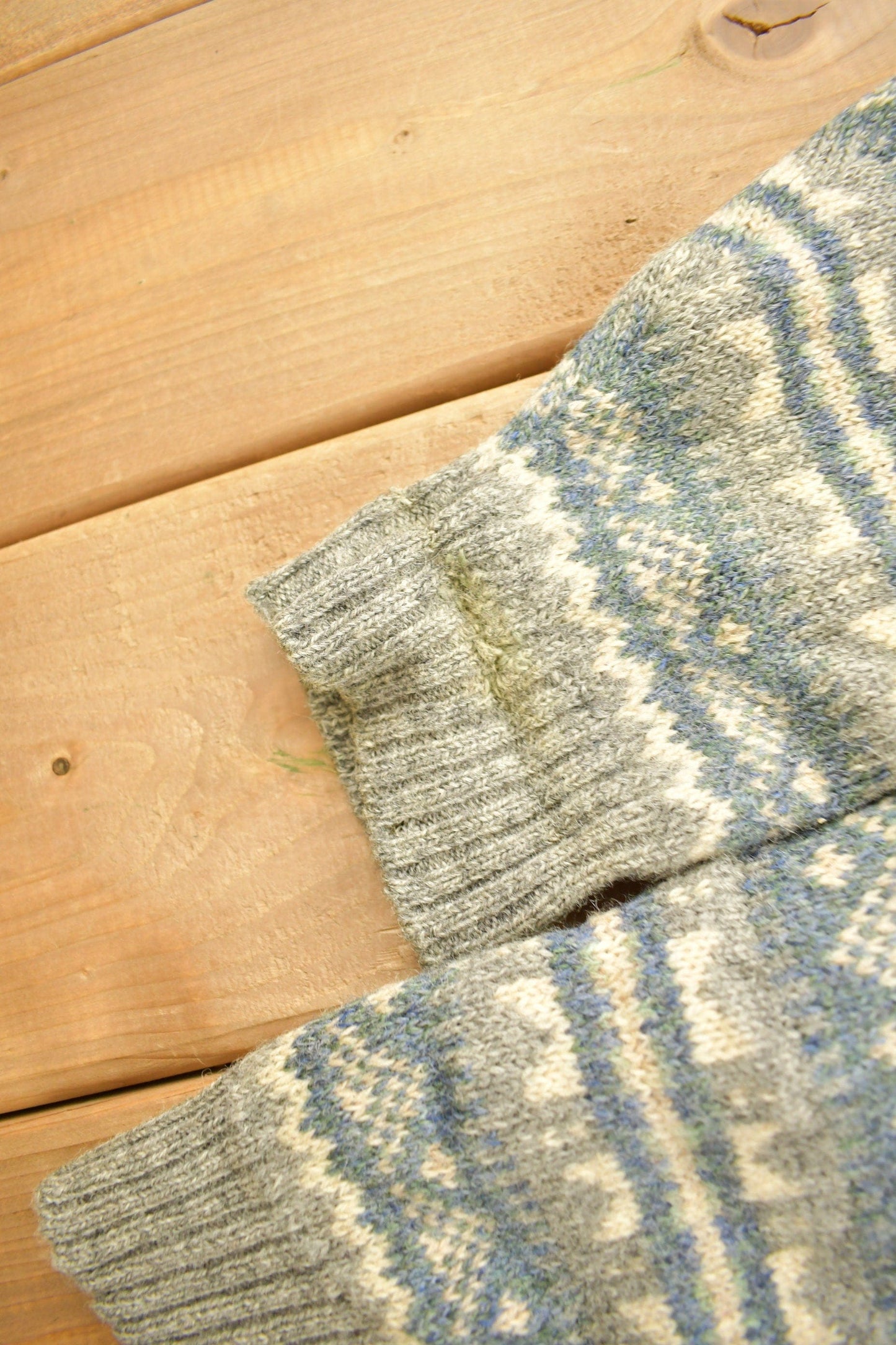Vintage 1990s Pendleton 100% Virgin Shetland Wool Knitted Crewneck Sweater from propervintagecanada