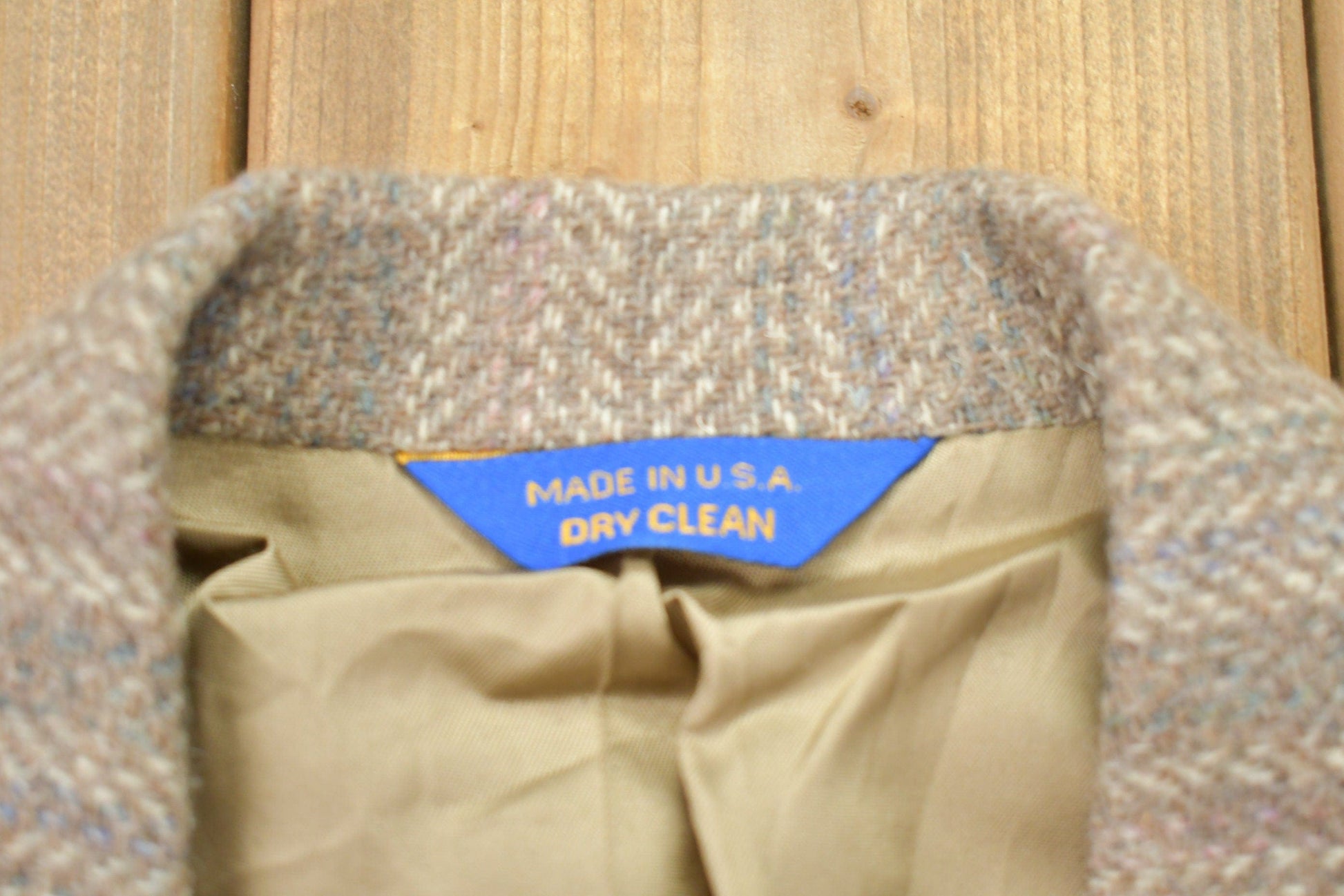 Vintage 1990s Pendleton 100% Wool Jacket Men's Medium from propervintagecanada