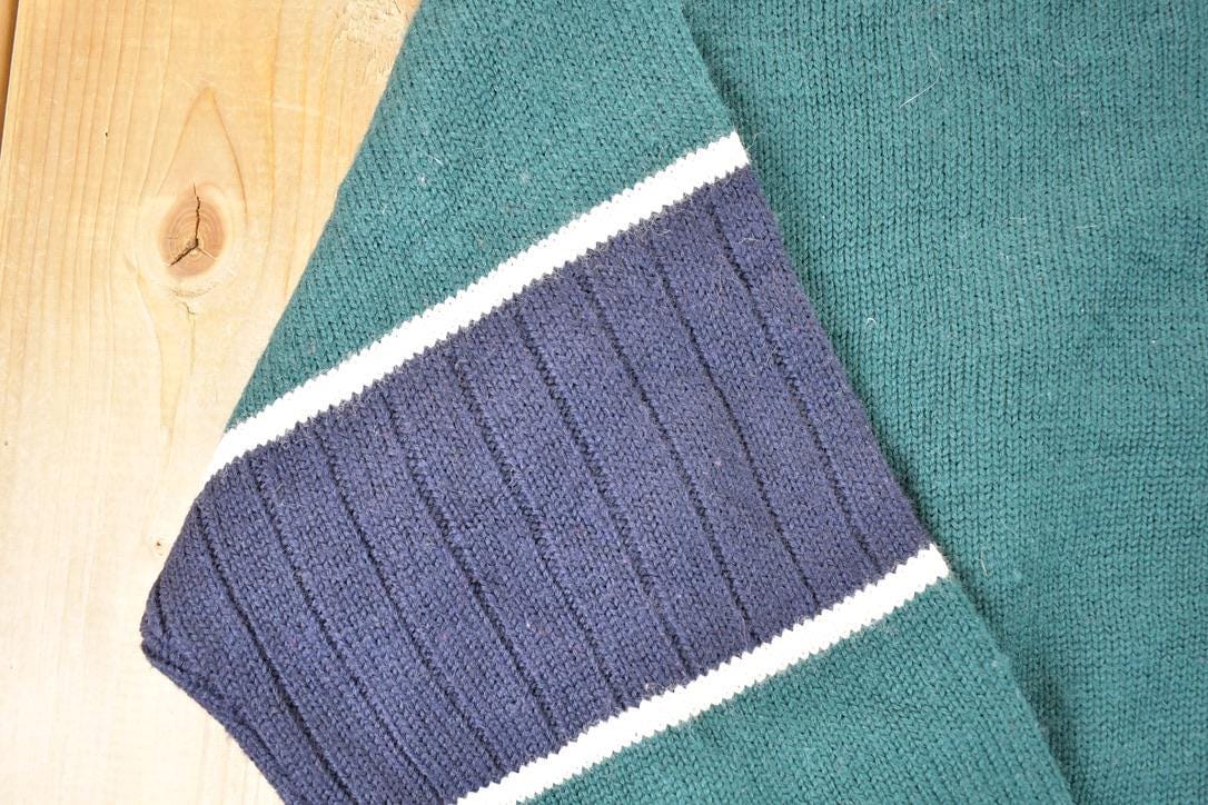 Vintage 1990s Pendleton Snowflake Wool Cable Knit Crewneck Sweater Men's L from propervintagecanada