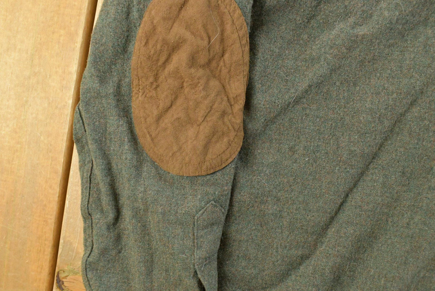 Vintage 1990s Pendleton Wool Flannel Trail Shirt Men's Large from propervintagecanada