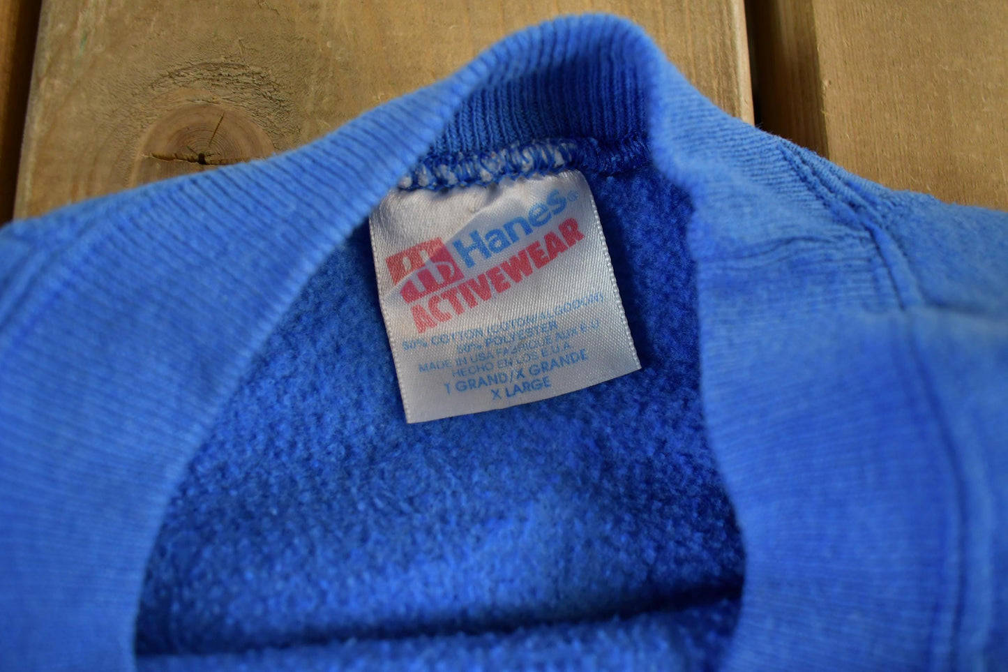 Vintage 1990s Penguins Embroidered Cute Sweatshirt Men's Large from propervintagecanada