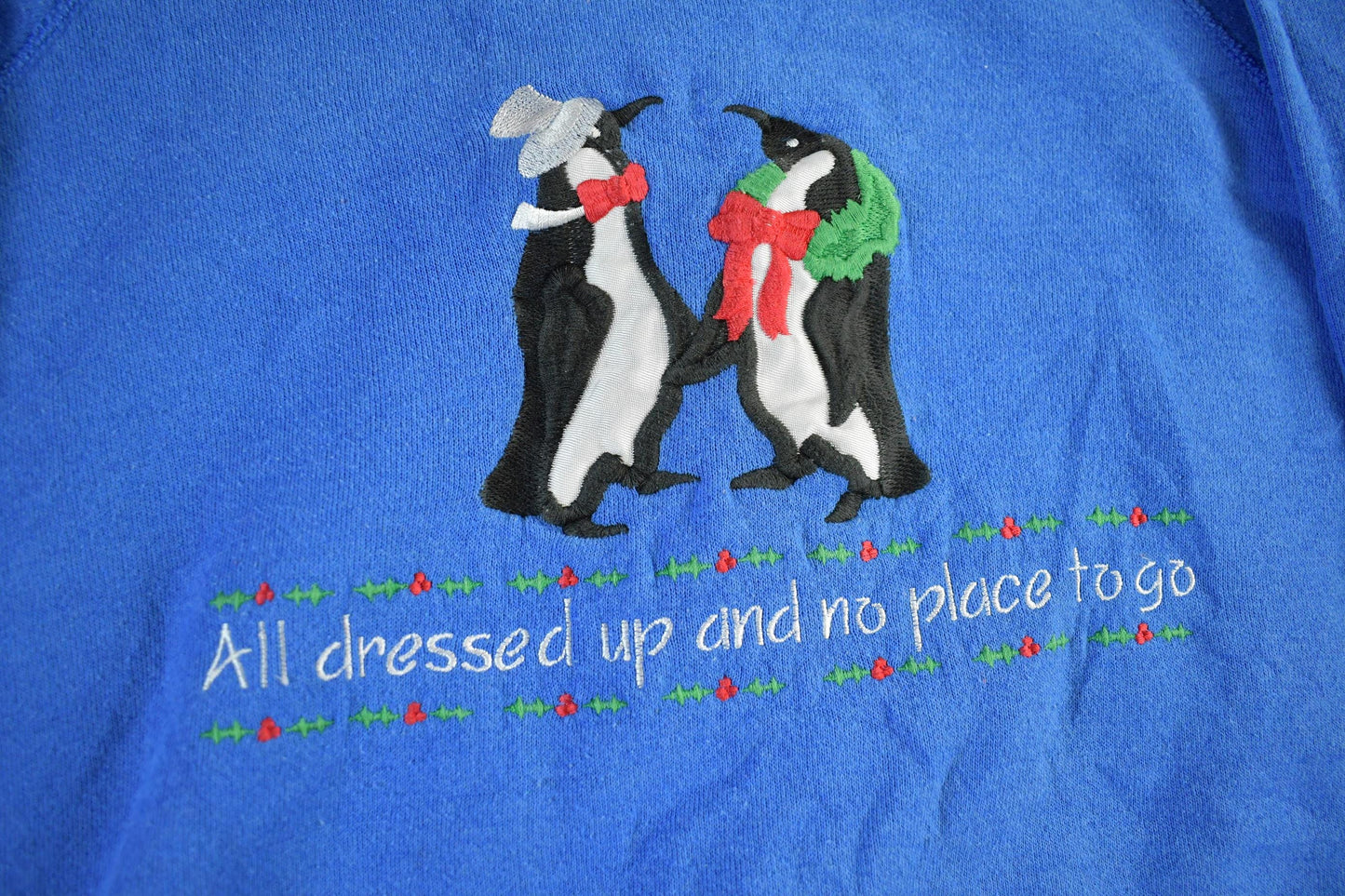 Vintage 1990s Penguins Embroidered Cute Sweatshirt Men's Large from propervintagecanada