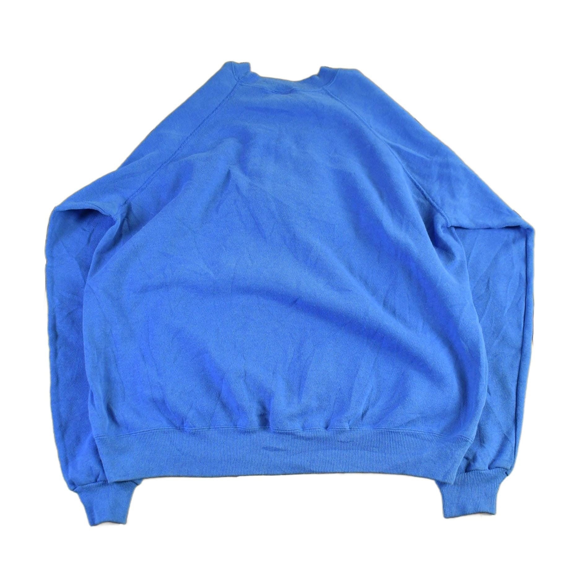 Vintage 1990s Penguins Embroidered Cute Sweatshirt Men's Large from propervintagecanada