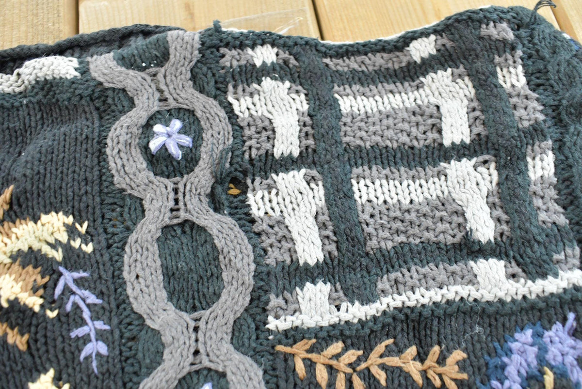 Vintage 1990s Petite Sophisticate 3D Textured Knit Sweater Women's L from propervintagecanada