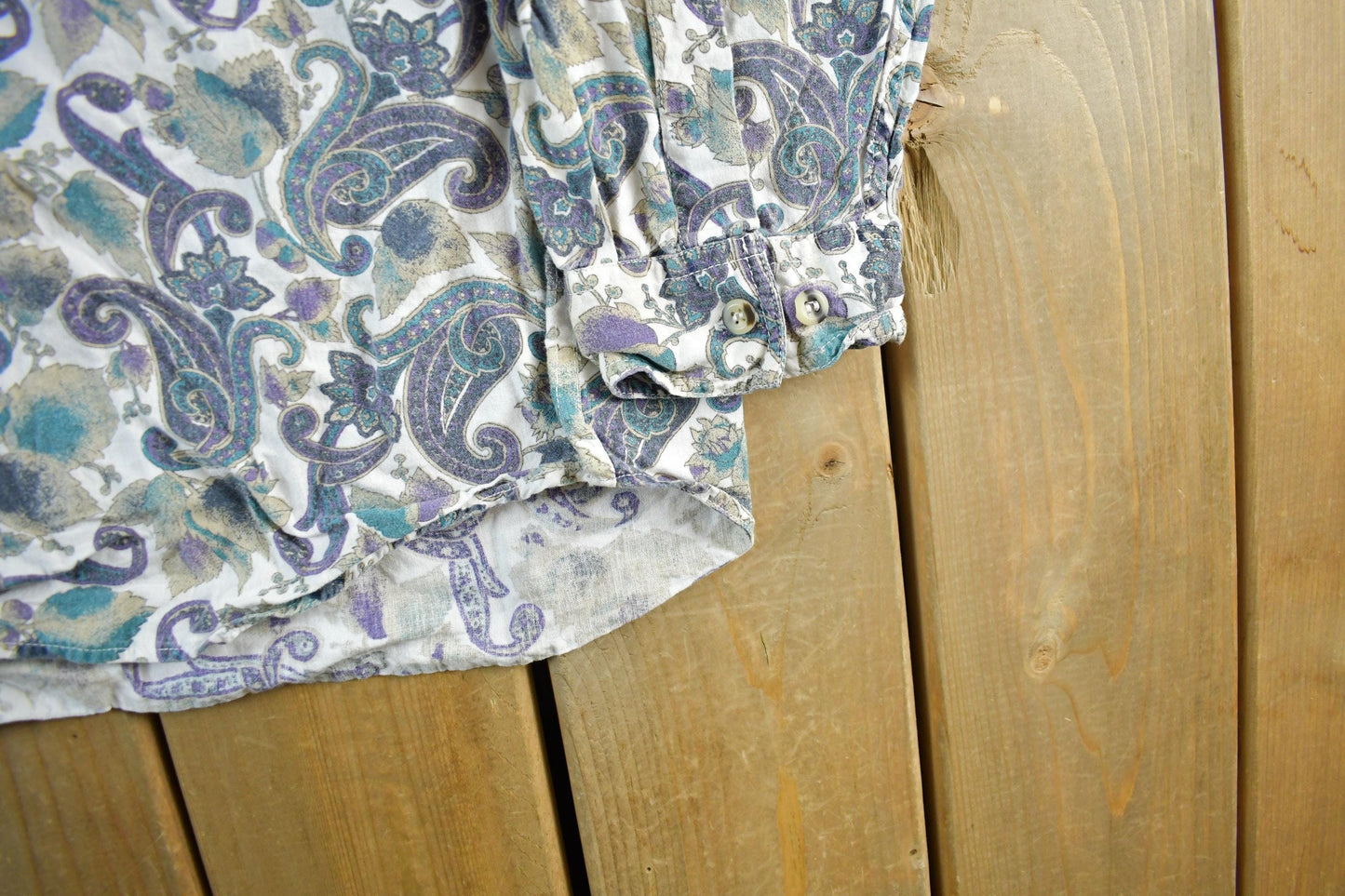 Vintage 1990s Pier Connection Paisley All Over Print Button Up Shirt Mens XL from propervintagecanada