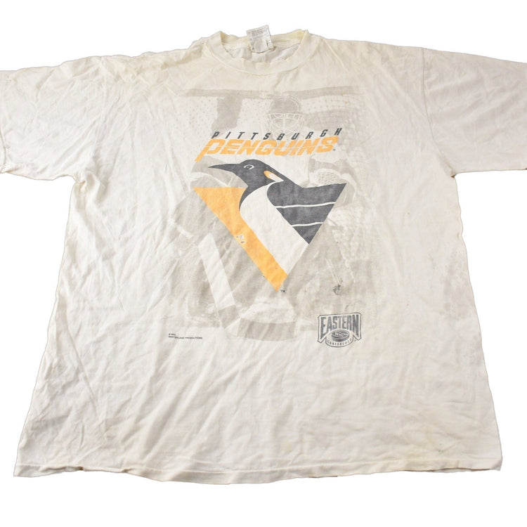Vintage 1990s Pittsburgh Penguins NHL Hockey Graphic T-Shirt Men's XL from propervintagecanada