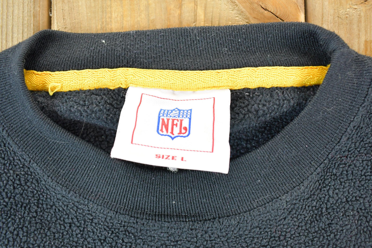 Vintage 1990s Pittsburgh Steelers NFL Crewneck Fleece Sweatshirt Mens L from propervintagecanada
