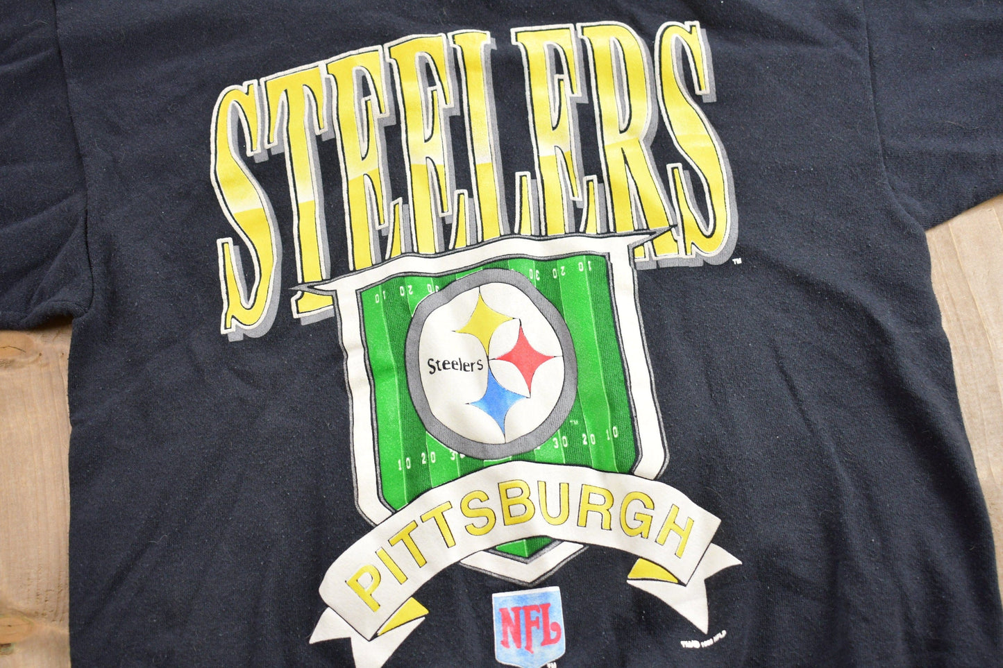 Vintage 1990s Pittsburgh Steelers NFL Crewneck Sweatshirt Men's Large from propervintagecanada