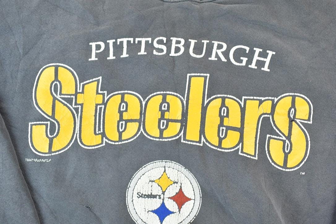Vintage 1990s Pittsburgh Steelers NFL Crewneck Sweatshirt Men's XL from propervintagecanada