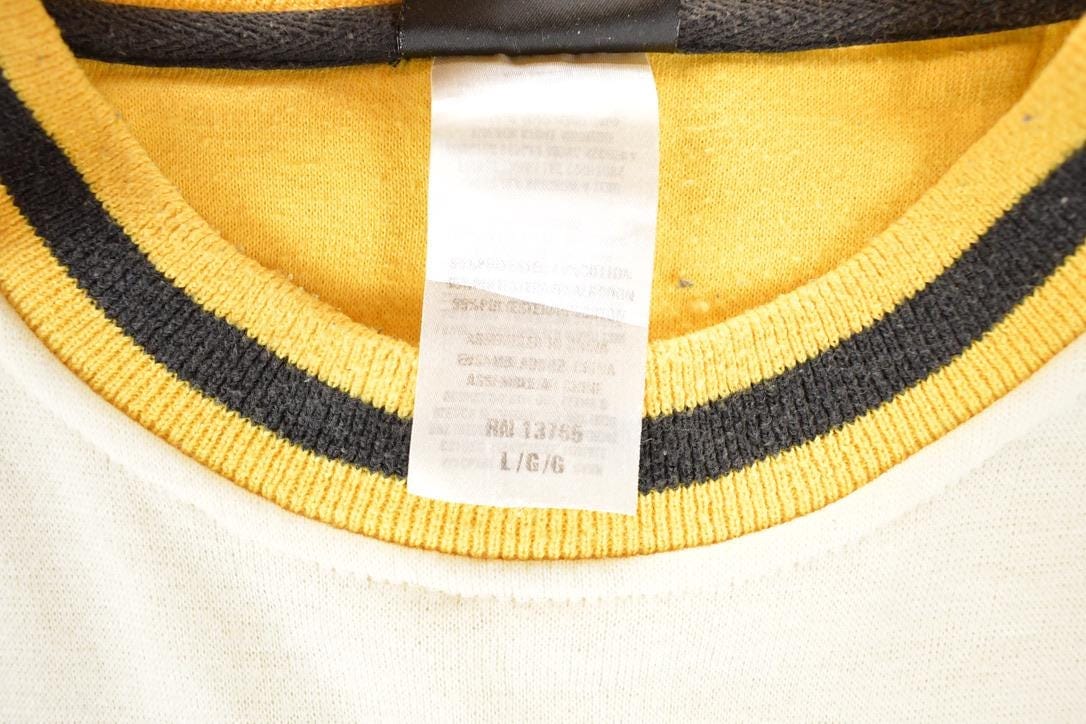 Vintage 1990s Pittsburgh Steelers Pro Player NFL Crewneck Sweatshirt Men's L from propervintagecanada