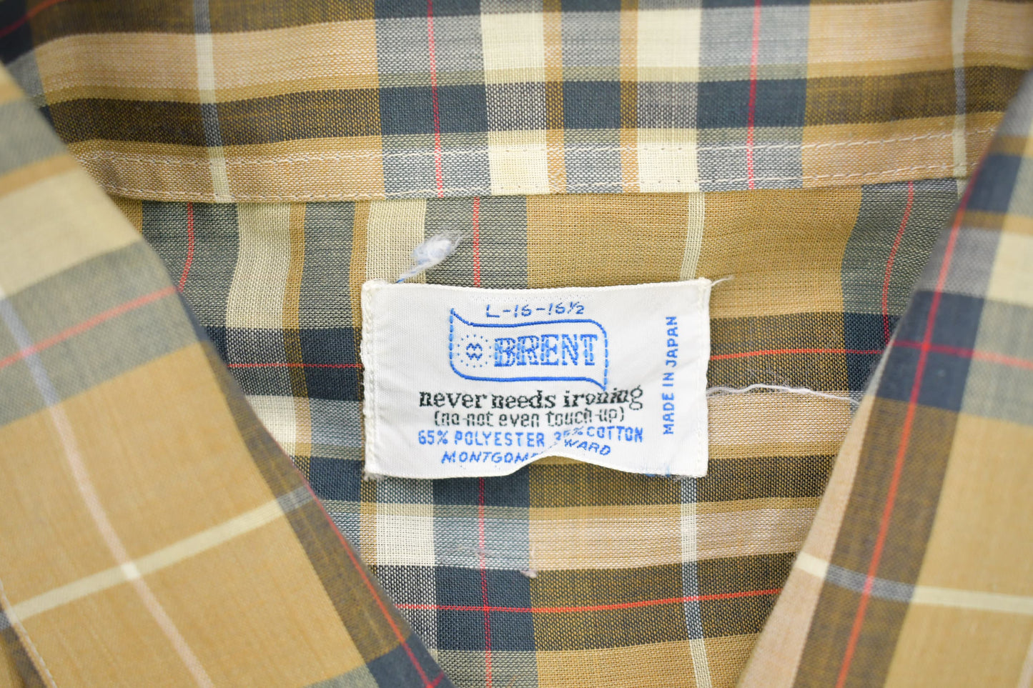 Vintage 1990s Plaid Button Up Shirt Men's Large from propervintagecanada