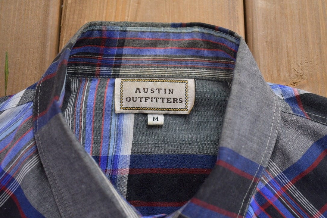 Vintage 1990s Plaid Flannel Button Up Shirt Men's Large from propervintagecanada