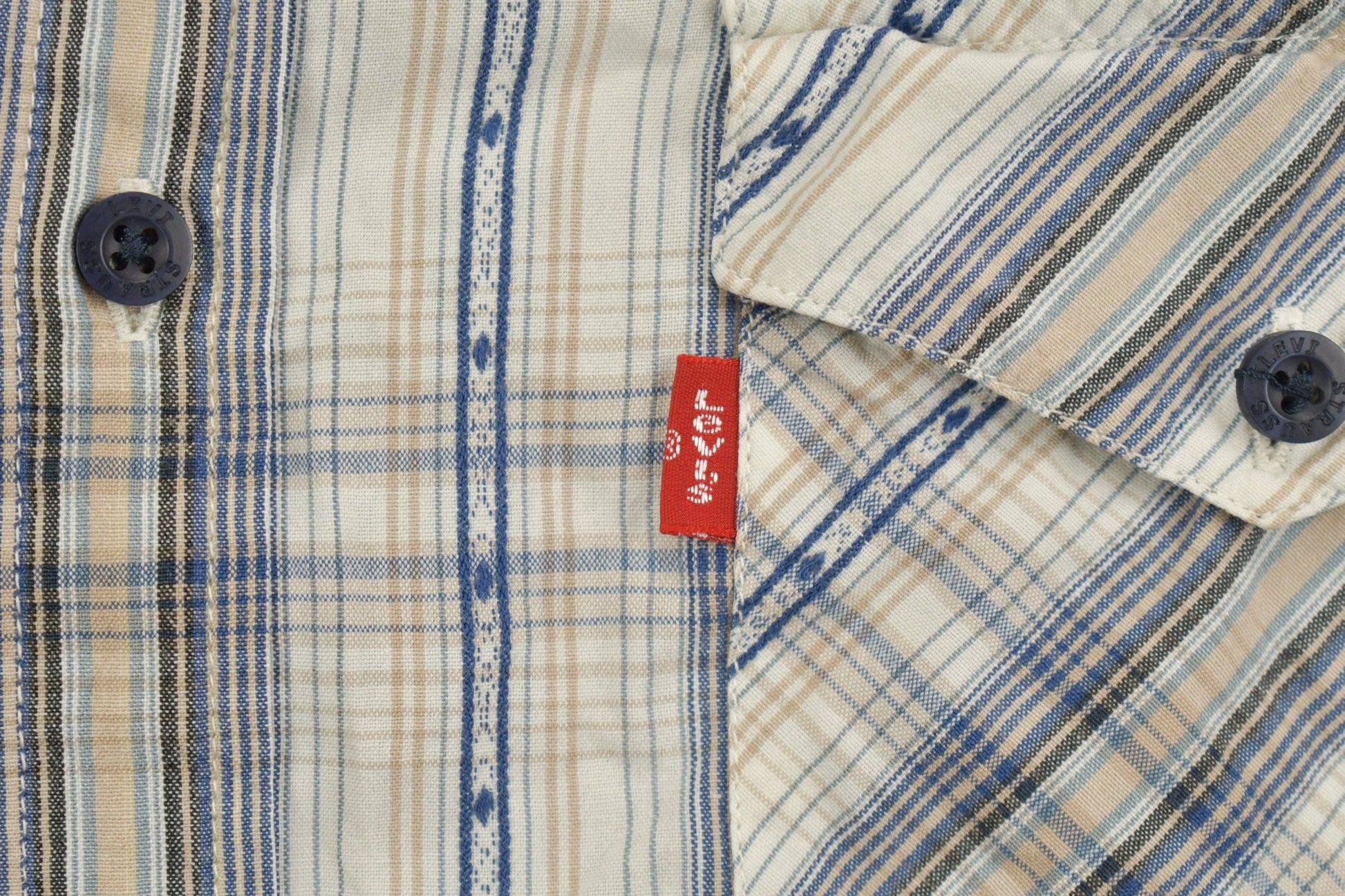 Vintage 1990s Plains Plaid Western Button Up Shirt Men's Medium from propervintagecanada
