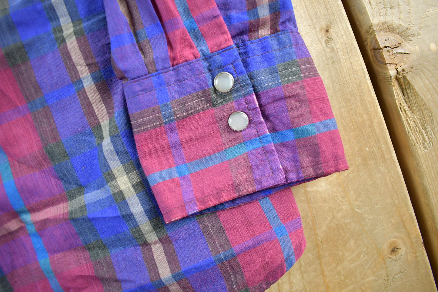 Vintage 1990s Plainsman Western Striped Pearl Snap Shirt Mens XL from propervintagecanada