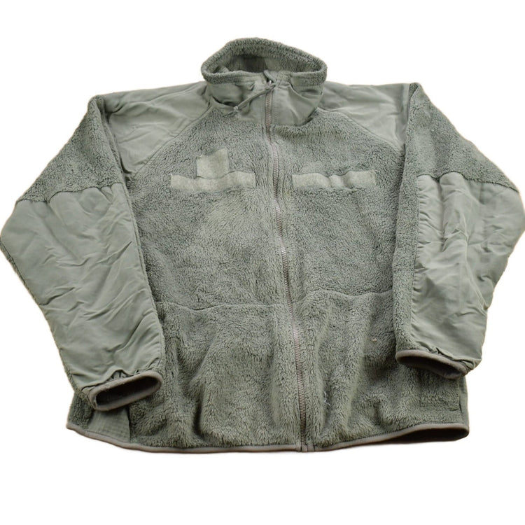 Vintage 1990s Polartec Zip Up Fleece Sweater Men's Small from propervintagecanada