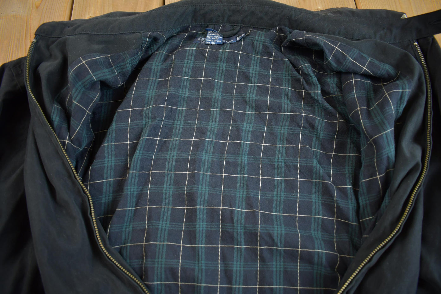 Vintage 1990s Polo Ralph Lauren Embroidered Windbreaker Men's XL from propervintagecanada