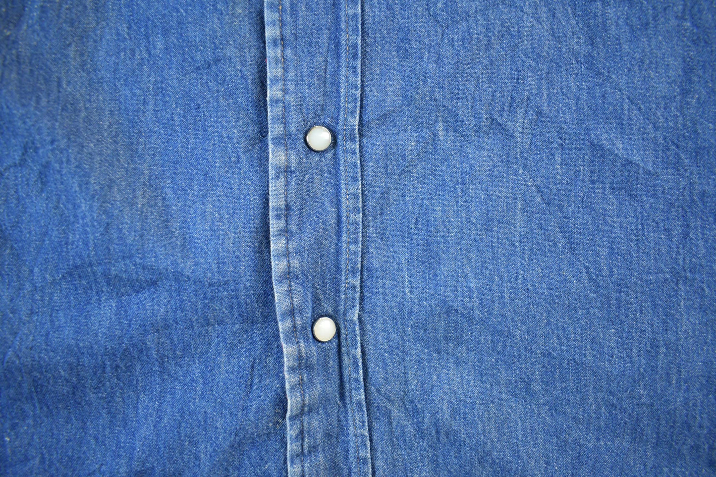 Vintage 1990s Prentis Lined Denim South Western Style Pearl Snap Button Up Men's XL from propervintagecanada