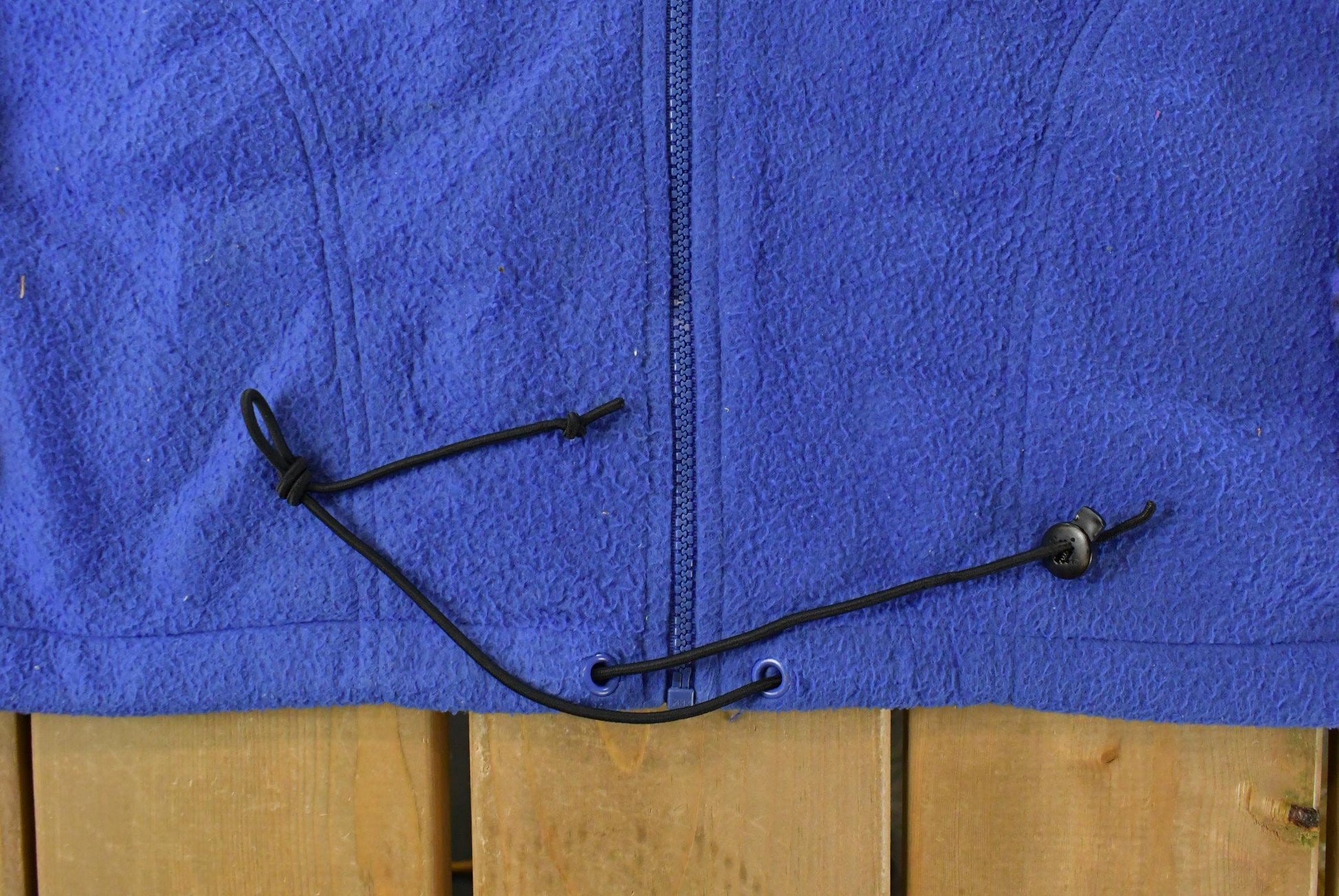 Vintage 1990s Prince Tennis Abstract Fleece Full Zip Sweater Women's Small from propervintagecanada