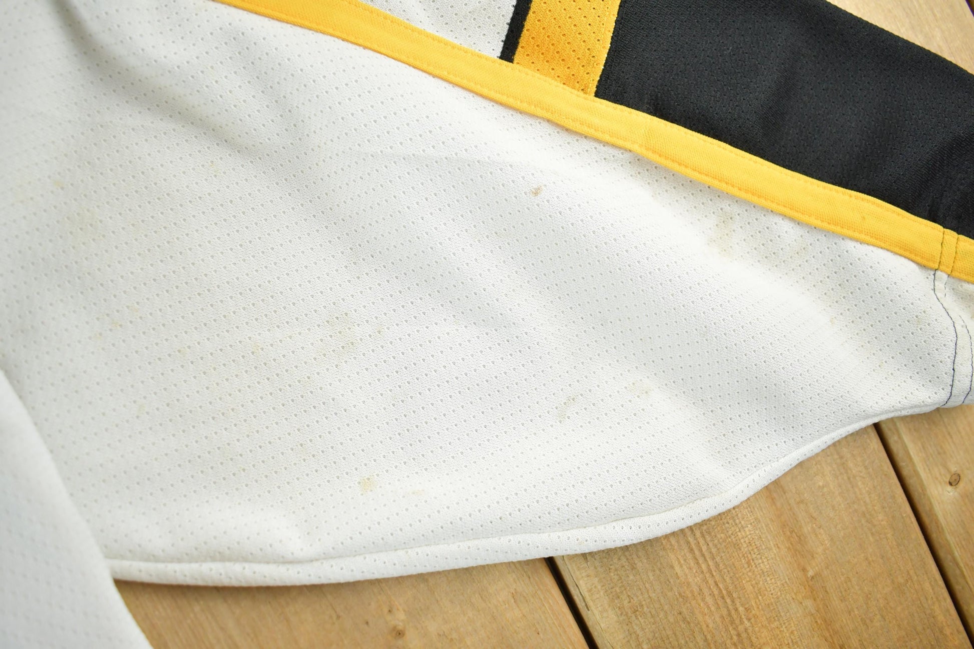 Vintage 1990s Providence Bruins AHL Hockey Jersey Men's S from propervintagecanada