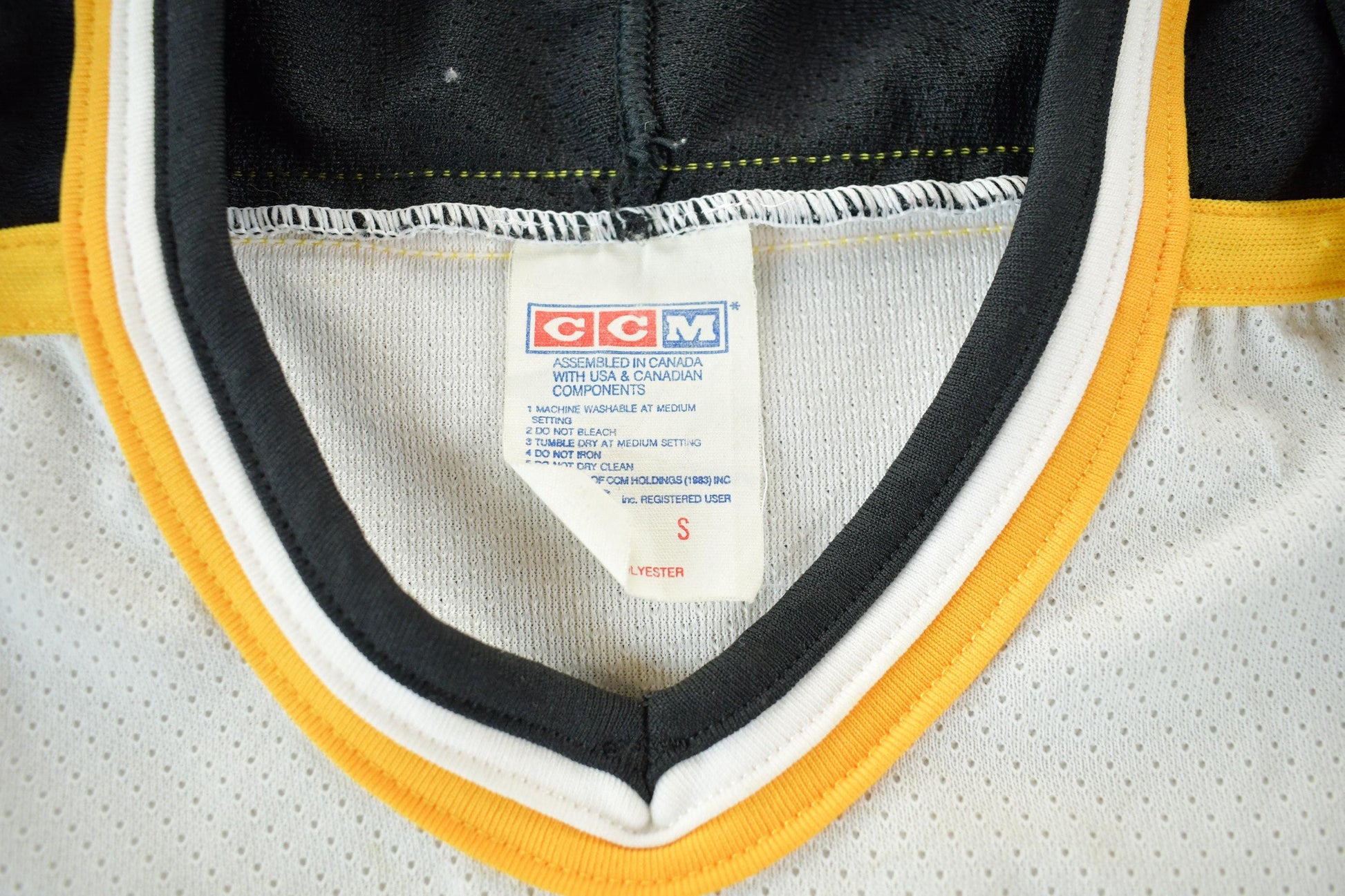 Vintage 1990s Providence Bruins AHL Hockey Jersey Men's S from propervintagecanada