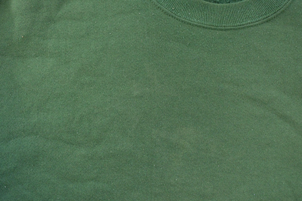 Vintage 1990s Pub & Grub Iowa Bar Promo Souvenir Crewneck Sweatshirt Men's 2XL from propervintagecanada