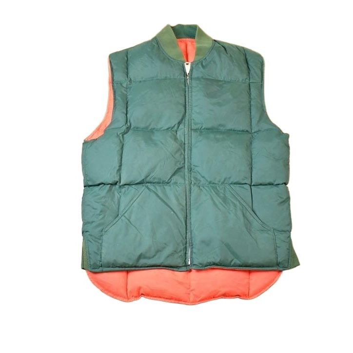 Vintage 1990s Puffer Jacket Vest Men's Medium from propervintagecanada