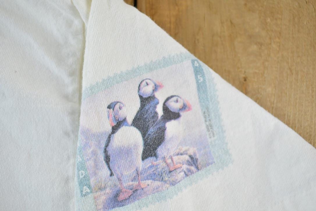 Vintage 1990s Puffins Bird Souvenir Single Stitch Graphic Print T-Shirt Men's Large from propervintagecanada