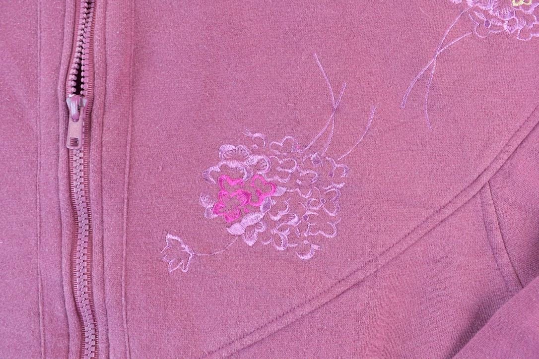 Vintage 1990s Quarter Zip Floral Embroidered Outdoorsman Crewneck Sweatshirt Women's M from propervintagecanada