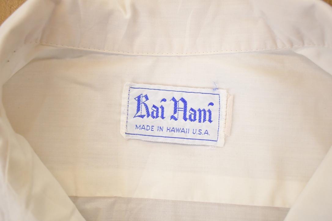 Vintage 1990s Rai Nam Hawaiian Button Up Shirt Men's XL from propervintagecanada