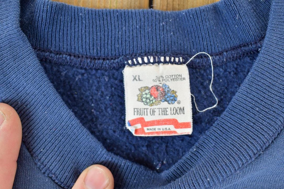 Vintage 1990s Read My Lips Noodle Hair Guy Crewneck Sweatshirt Men's XL from propervintagecanada