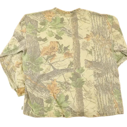 Vintage 1990s Realtree Camo AOP Graphic Print Crewneck Shirt Mens L from propervintagecanada