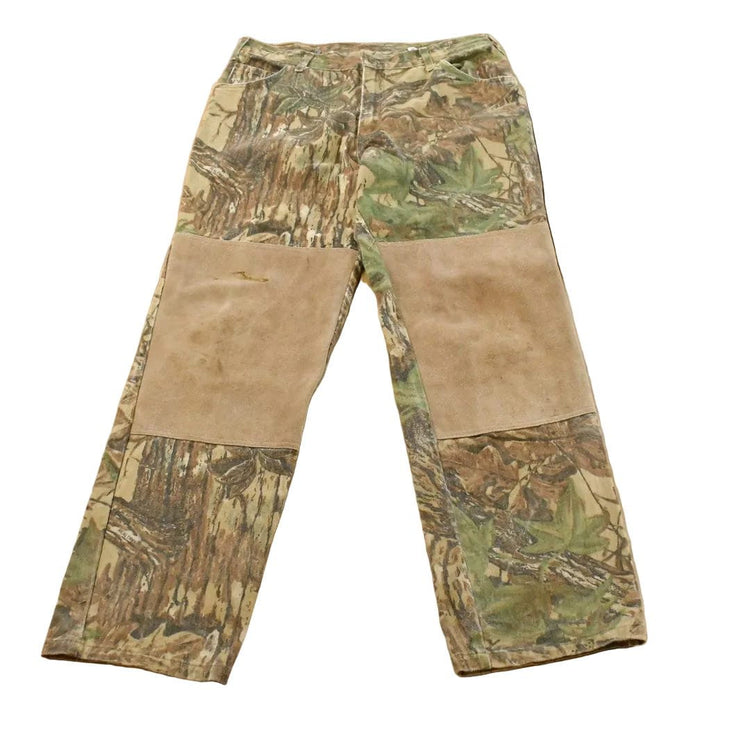 Vintage 1990s Realtree Camo Double Knee Hunting Pants Men's 34 x 31.5 from propervintagecanada