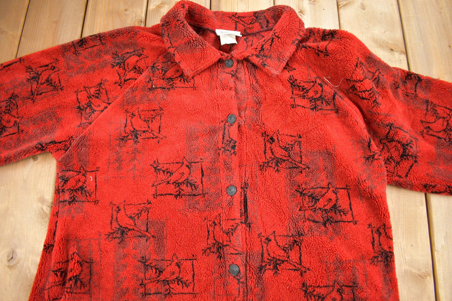Vintage 1990s Red Cardinal Theme Fleece Sweater Men's XL from propervintagecanada