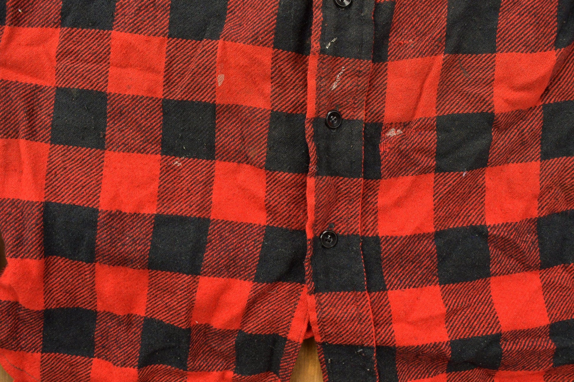 Vintage 1990s Red Plaid Flannel Button Up Shirt Men's Large from propervintagecanada