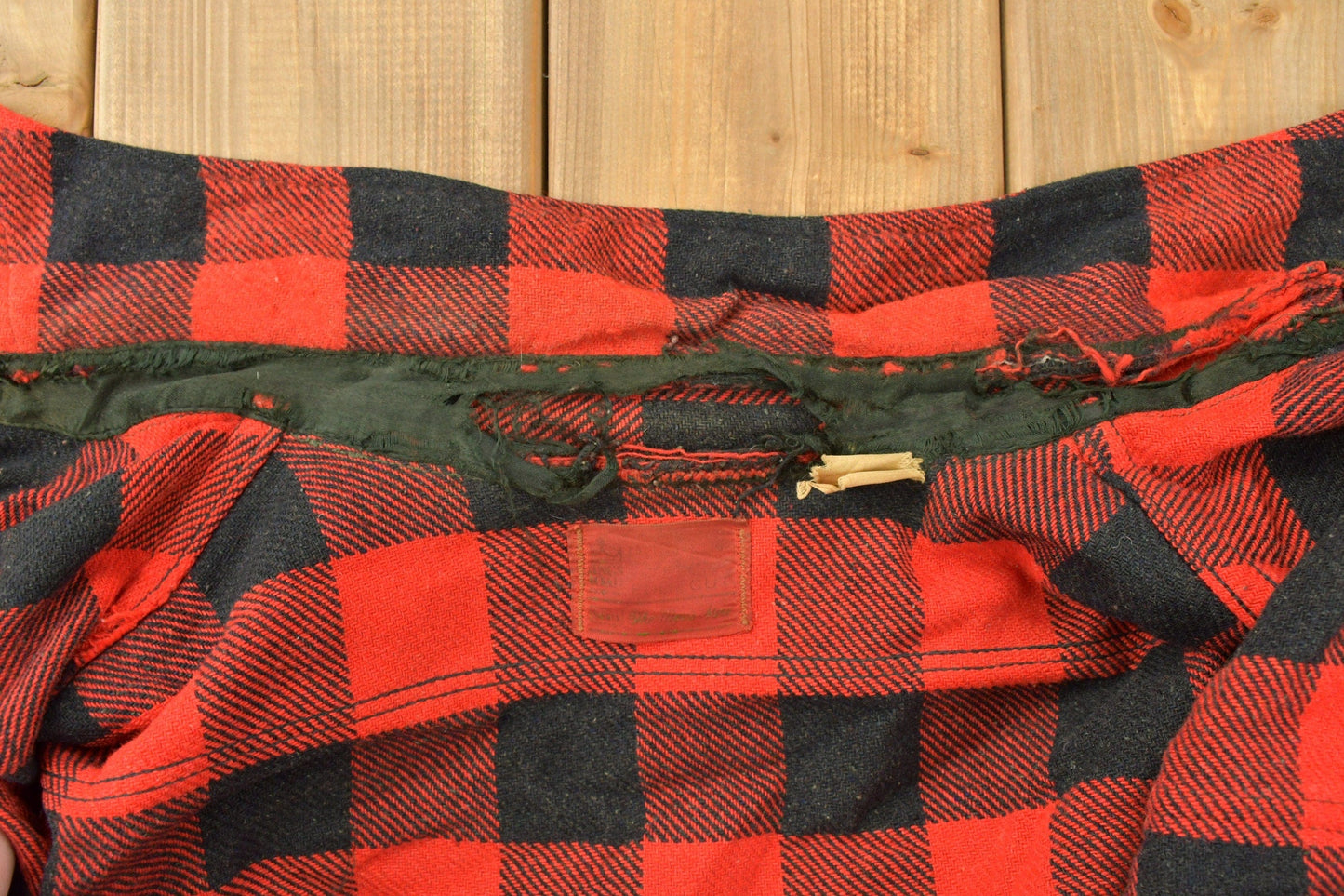 Vintage 1990s Red Plaid Flannel Button Up Shirt Men's Large from propervintagecanada