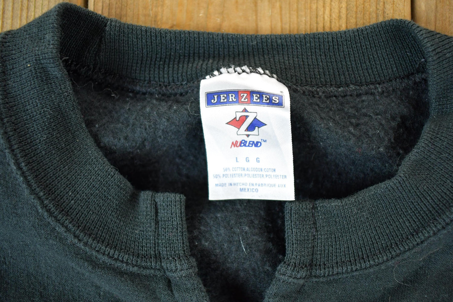 Vintage 1990s Red Square Button Up Crewneck Sweatshirt Womens L from propervintagecanada