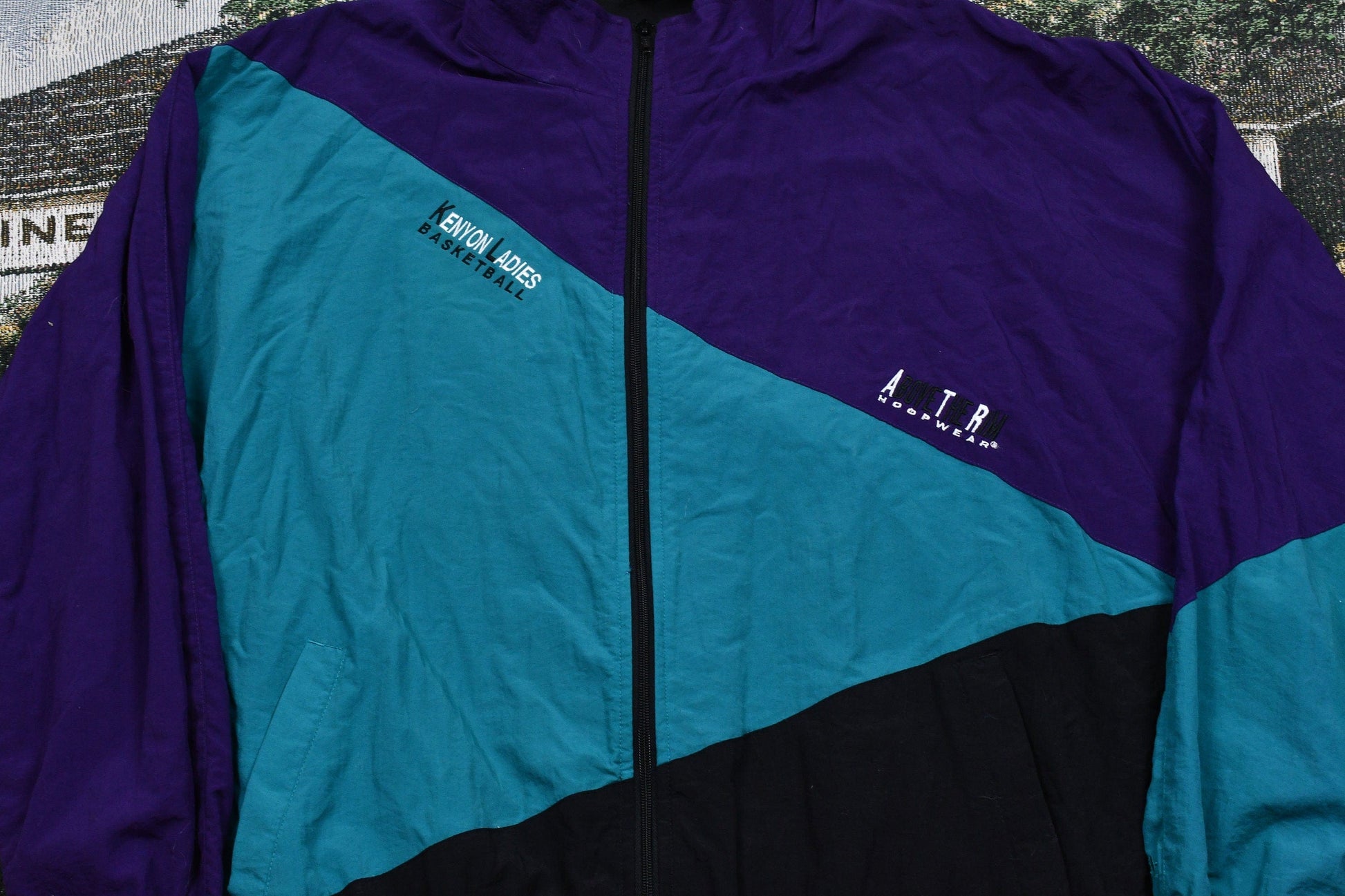 Vintage 1990s Reebok Above The Rim Full Zip Windbreaker Men's XL from propervintagecanada